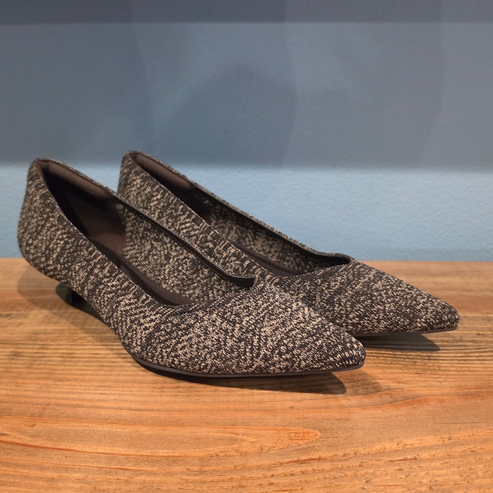 Anne Klein Womens Janette-K Pump Black Tan Marled Knit Kitten Heel Size 9